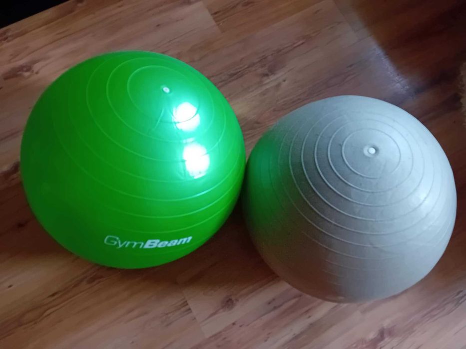 2 piłki rehabilitacyjne 65 cm