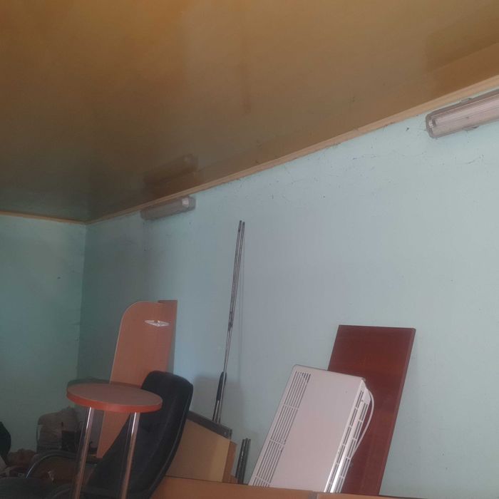 Компактний будинок-гараж в р-ні площі 700-річчя (C)