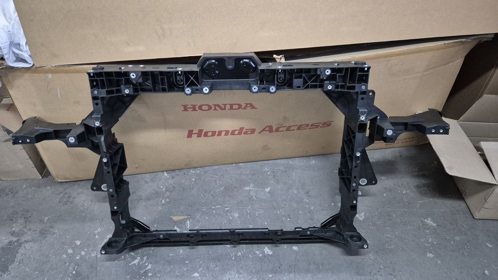 Панель передня(телевізор) Honda CRV 2023  2024 2025