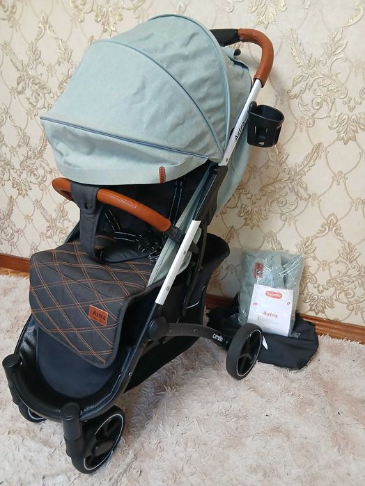 Нова. Продам коляску