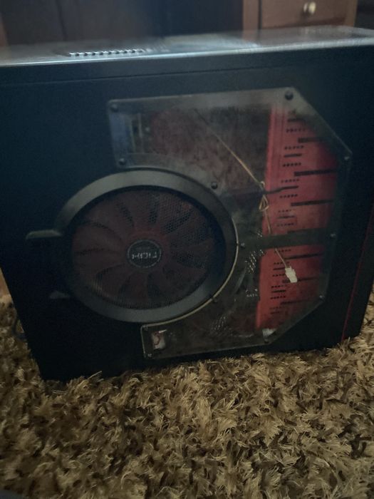 Torre gaming windows 7 leva outro de oferta