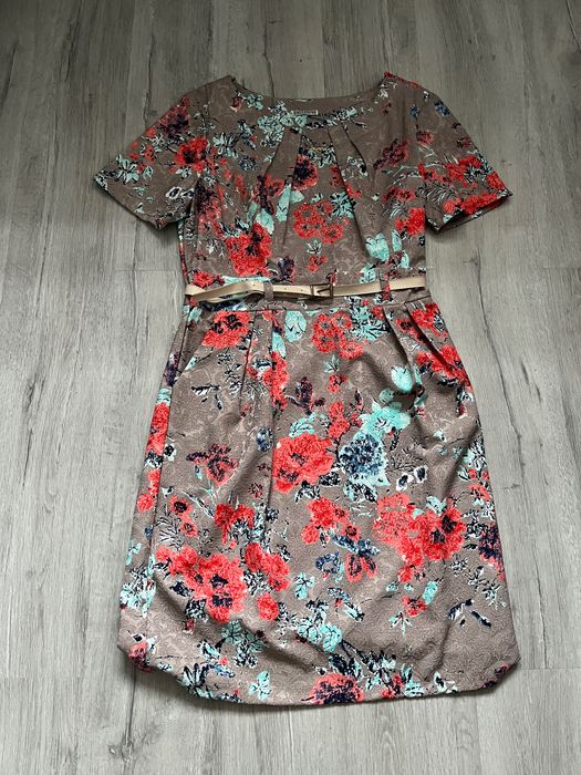 Sukienka w maki Exclusive