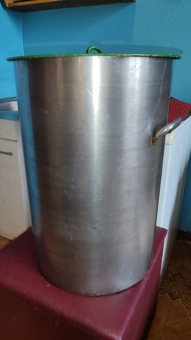 Продам титанову нову бочку з кришкою