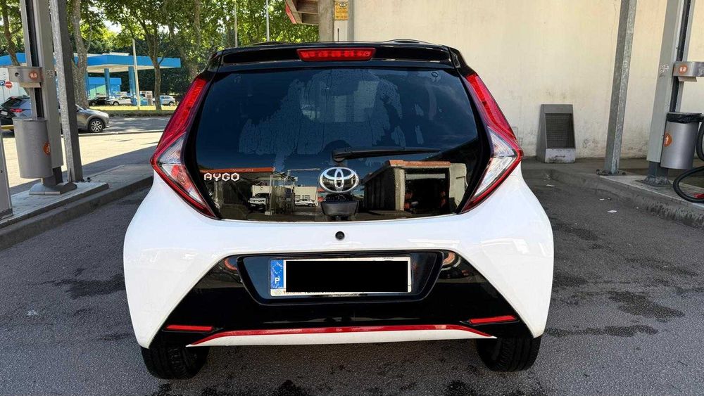 Toyota Aygo 2021 - Automático