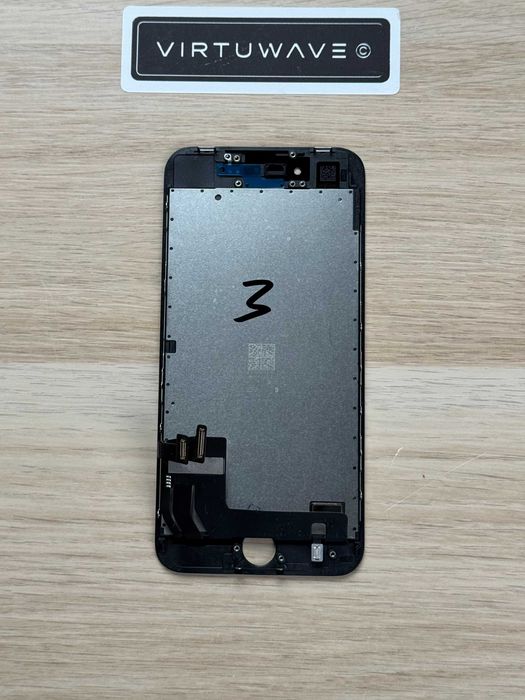 Oryginalny wyświetlacz do iPhone 8 / iPhone SE 2020 – Czarny – sprawny