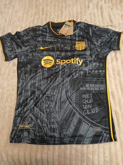 Футболка Nike FCB