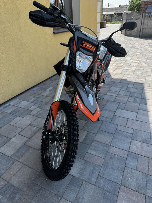 Мотоцикл KOVI JNC. SR. 300cc. Доставка.