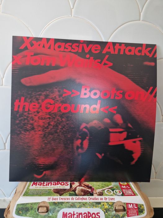 Massive Attack x Tom Waits - Boots On The Ground