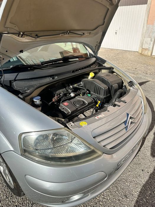 Vendo Citroen C3 2005 foto 2