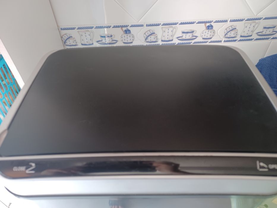 Balde inox com sensor de abertura *Abre/fecha com aproximação da mão/