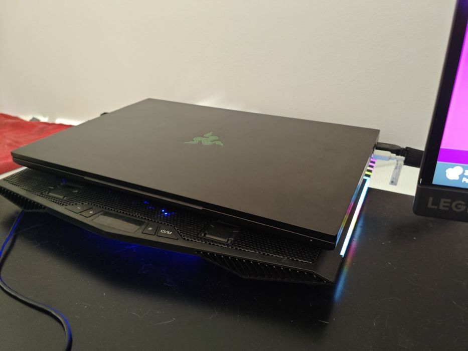 Novo Portátil Gaming RAZER BLADE 18 (Como Novo)