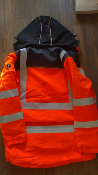 Nowe ogrodniczki robocze i kurtka odblaskowa Knoxfield