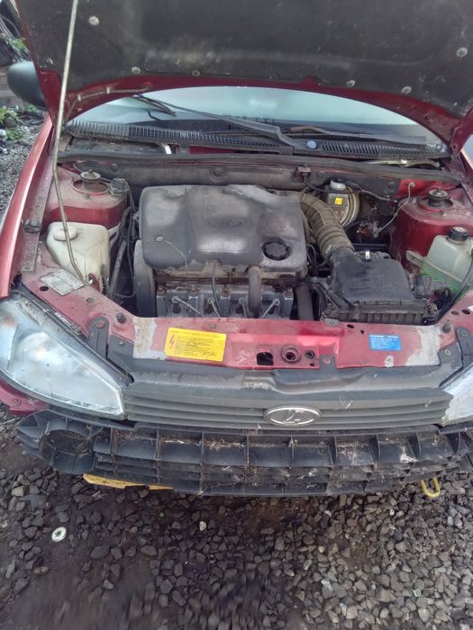 Капот передній Ваз Калина. Авторозборка