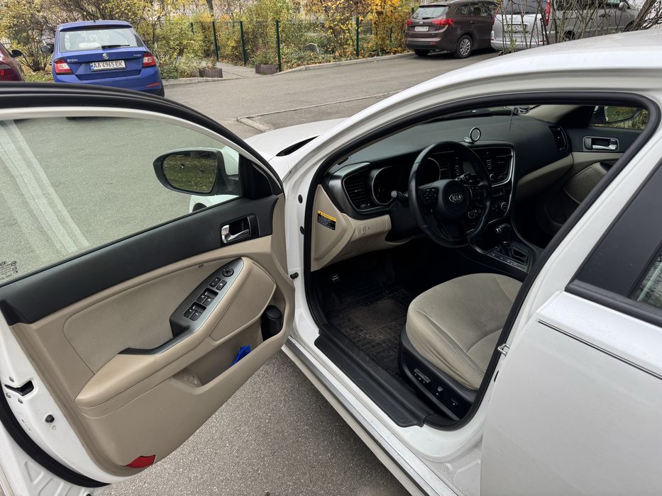 Продам авто KIA Optima hybrid 2014