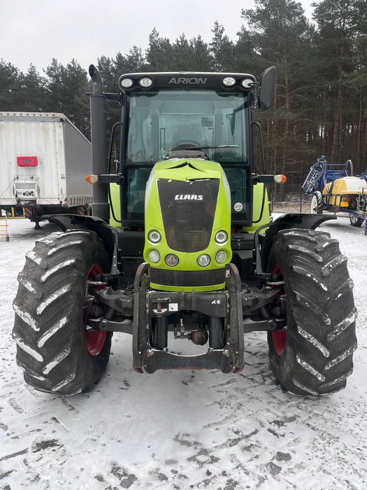 Claas Arion 630 fendt pneumatyka silnik john deere sprowadzony