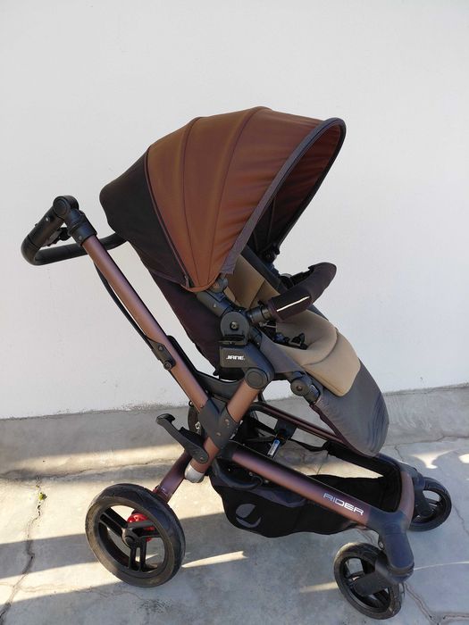 Carrinho Jané Rider + ovo Strata + base isofix 2015