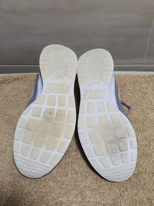 Buty męskie sneakersy NIKE Tanjun rozm. 44,5