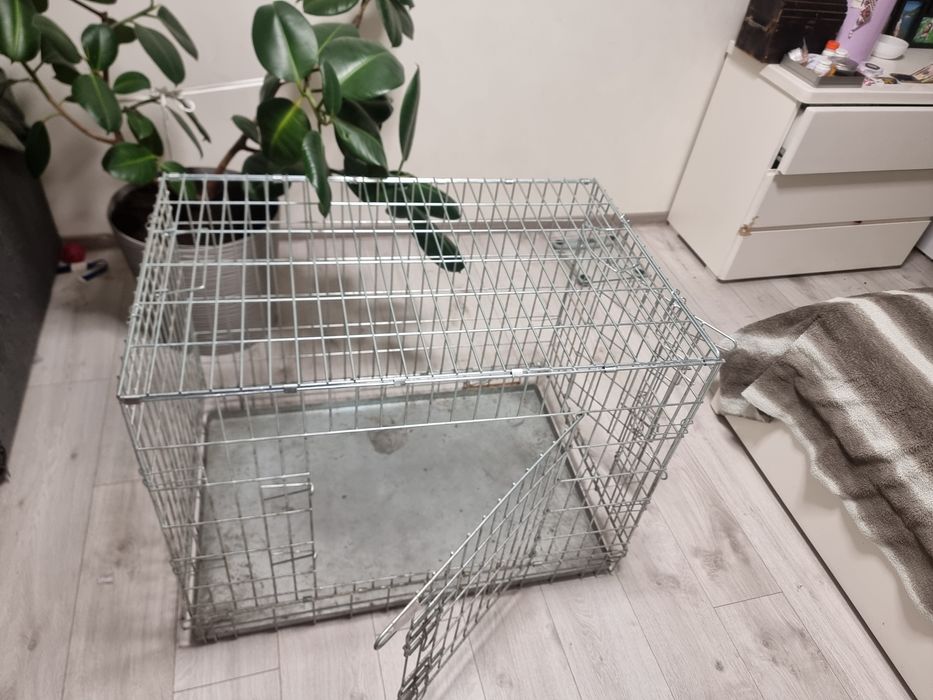 Клітка для крупних собак