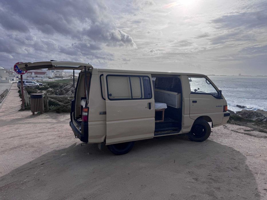 Mitsubishi L300 Camper – 1992 – 175.000 km – Como nova