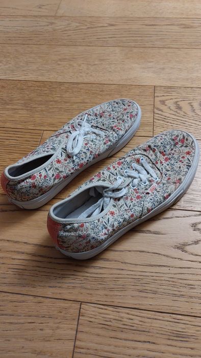 Tenisówki vans używane 40