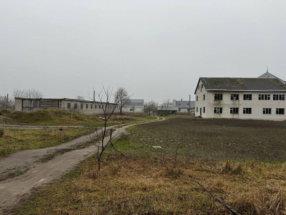 с.Заворичі. Житлово-комерційний комплекс!!! Без комісії!!!