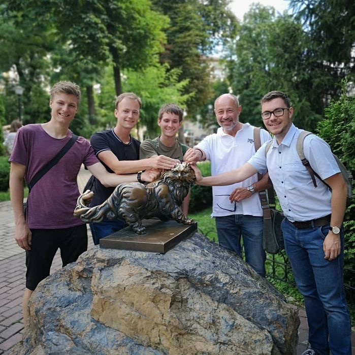 Екскурсії по Києву. Гід по Києву. Індивідуальні тури)