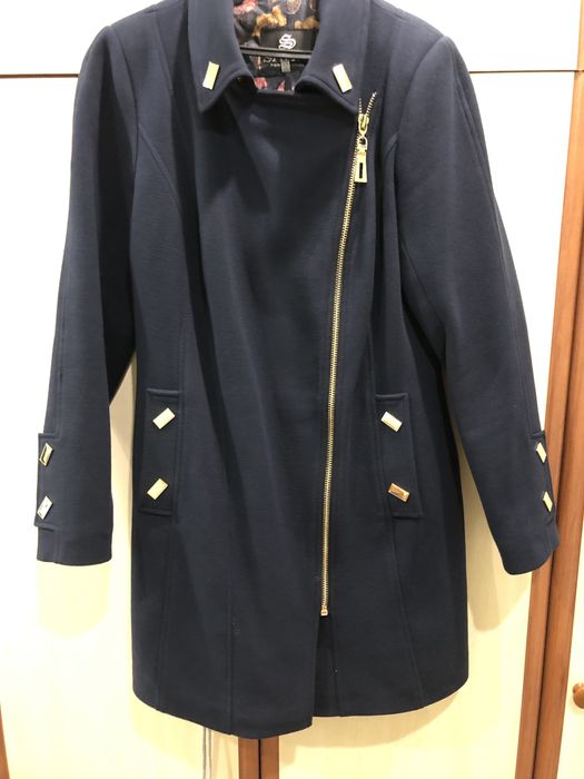 Пальто демисезонное 52 рр