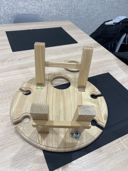 Винний столик для пікніка вина фотосесіі декору романтичного вечора