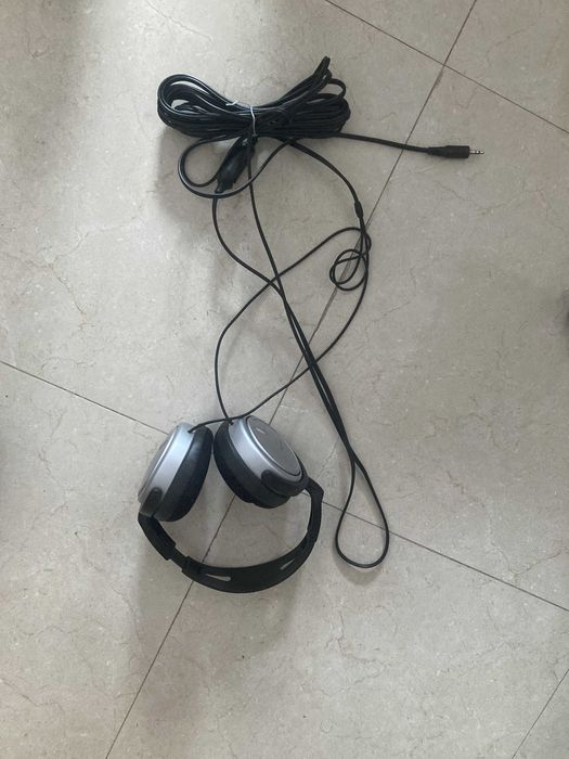 Teclado Yamaha PSR-E243, para a tua carreira ou karaoke em casa!