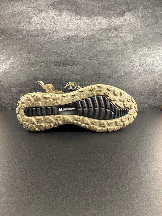 Чоловічі кросівки з мембраною Ecco Ult-Trn Waterproof (43) !