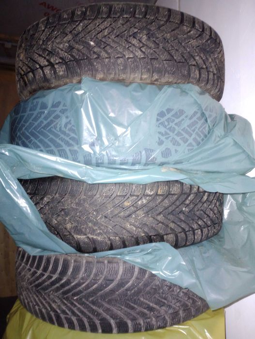 4xOpony zimowe Pirelli 195/65r15