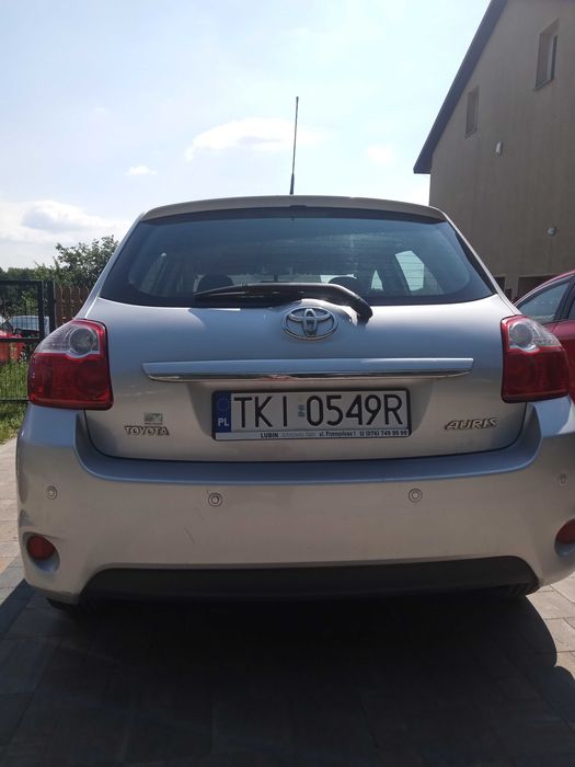 Auris Lift 1,6 Benzyna
