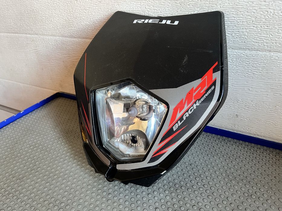 Czasza lampa owiewka rieju mrt pro trophy nowy model