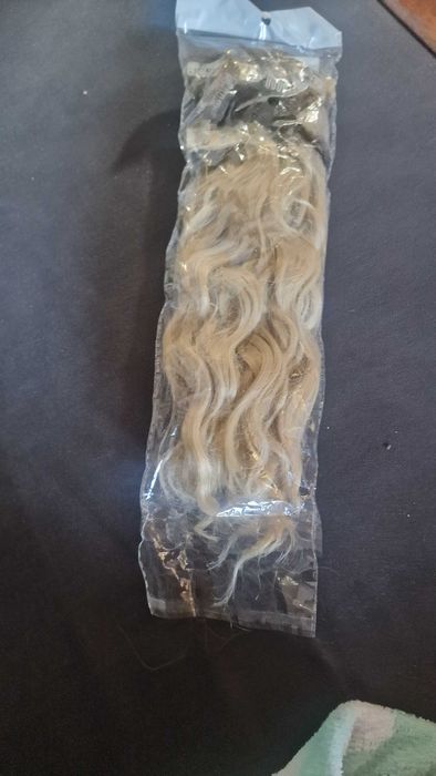 Wlosy naklaki dla wlosow, bardzo naturalny tresy