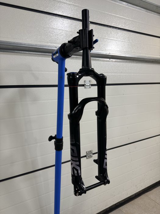 ROCK SHOX Argyle ジャンク 2010 RockShox Argyle RCT - Pinkbike