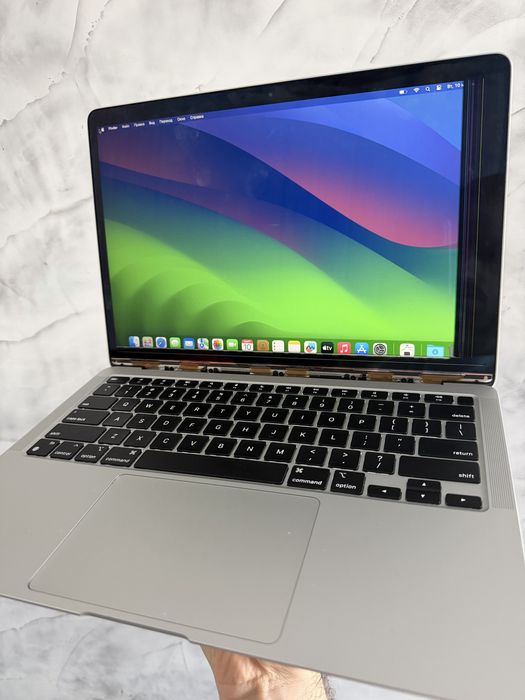 Macbook air 2020 M1 8gb 512ssd