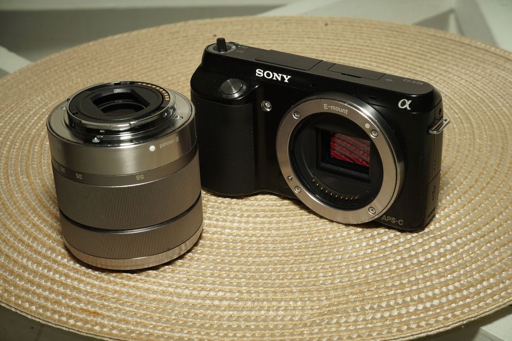 Фотоапарат Sony Nex-F3