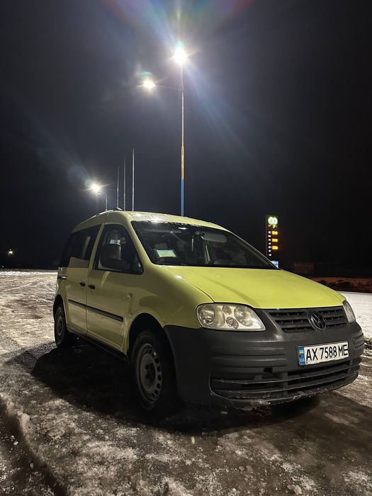Volkswagen Caddy 1.9 tdi 2006 рік