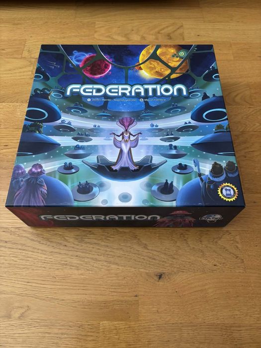 Federation gra planszowa

Gra planszowa Federation wersja angielska z
