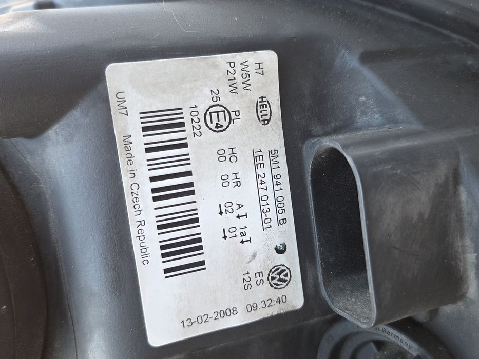 Lampa vw golf 5 plus