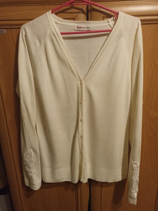 Sweter damski biały rozpinany r. S