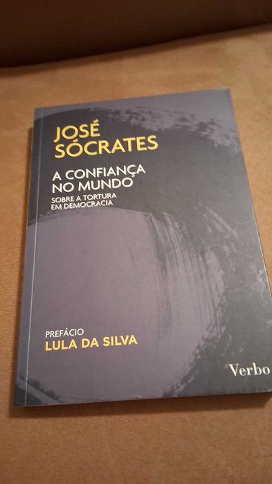 Livro de José Socrates "a confiança no mundo"