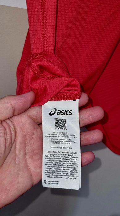 Tshirt Asics vermelha L
