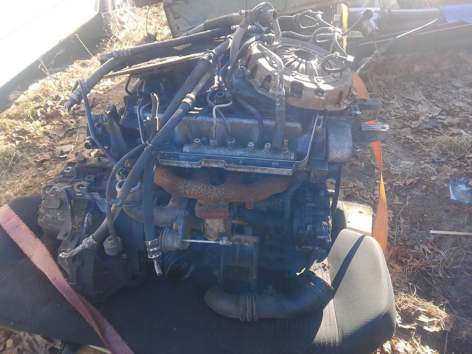Silnik skrzynia  Opel  Mowano 2,5 TDI uszkodzony