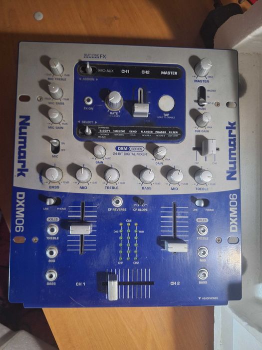 Numark DXM06 DJ-микшер + пара PIONEER CDJ200 CD програвач