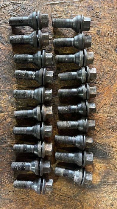 Колесные болты BMW X5 E53 E70 F15 F16 X3 F25 Секретка Колісні болти БМВ Х5 X3