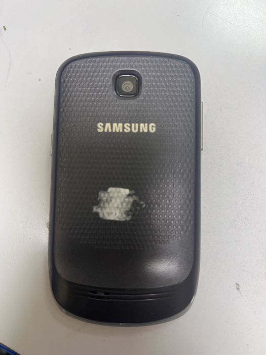 Телефон Samsung s-5570mini