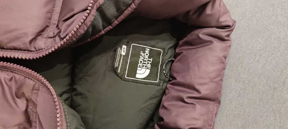 Продам пуховик the nort face