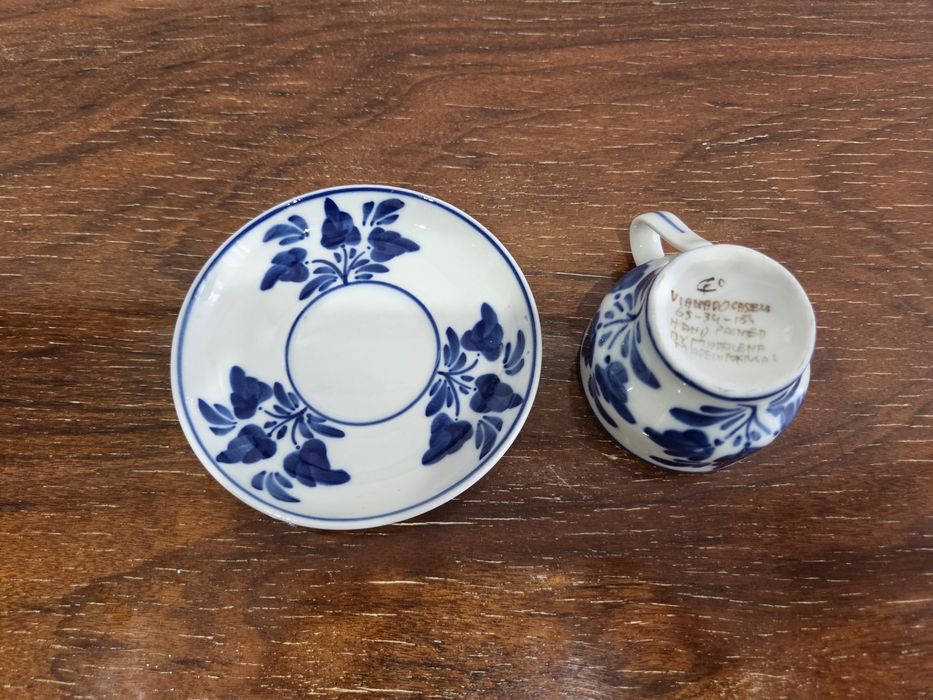 Chávena de café e taça souflé louça de Viana