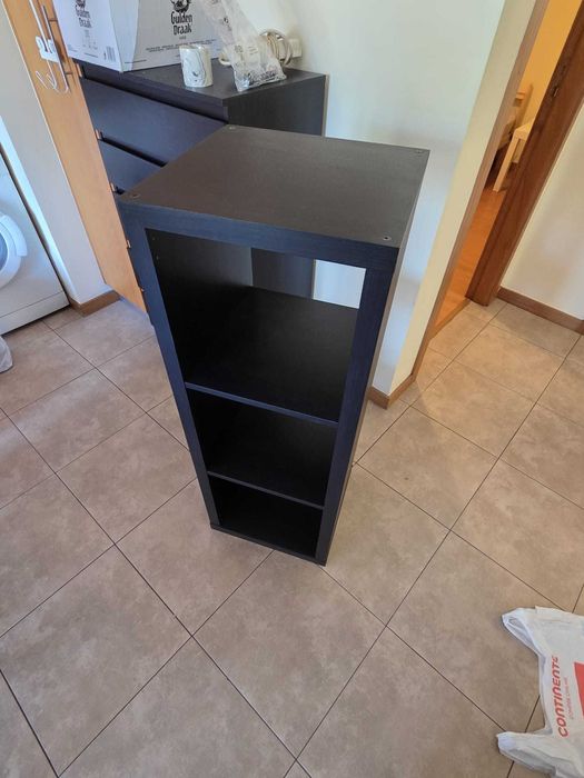 KALLAX
Estante, pret-cast, 42x112 cm